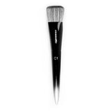 C1 Triangle Foundation Brush - COZZETTE