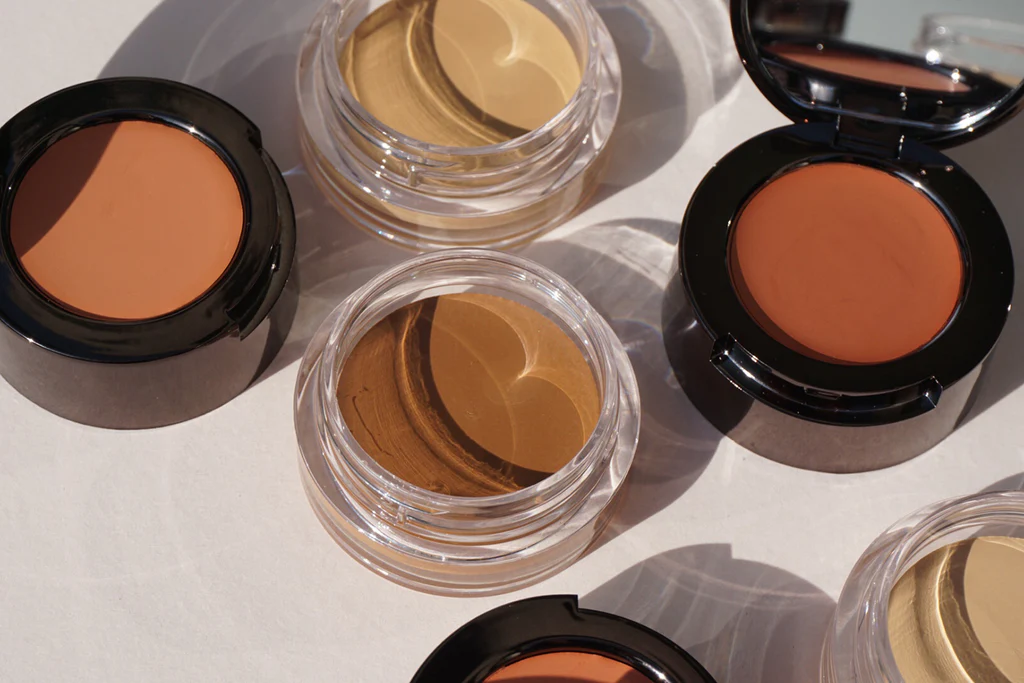 Cover + Correct Medium: Under Eye Concealer Duo - Bodyography