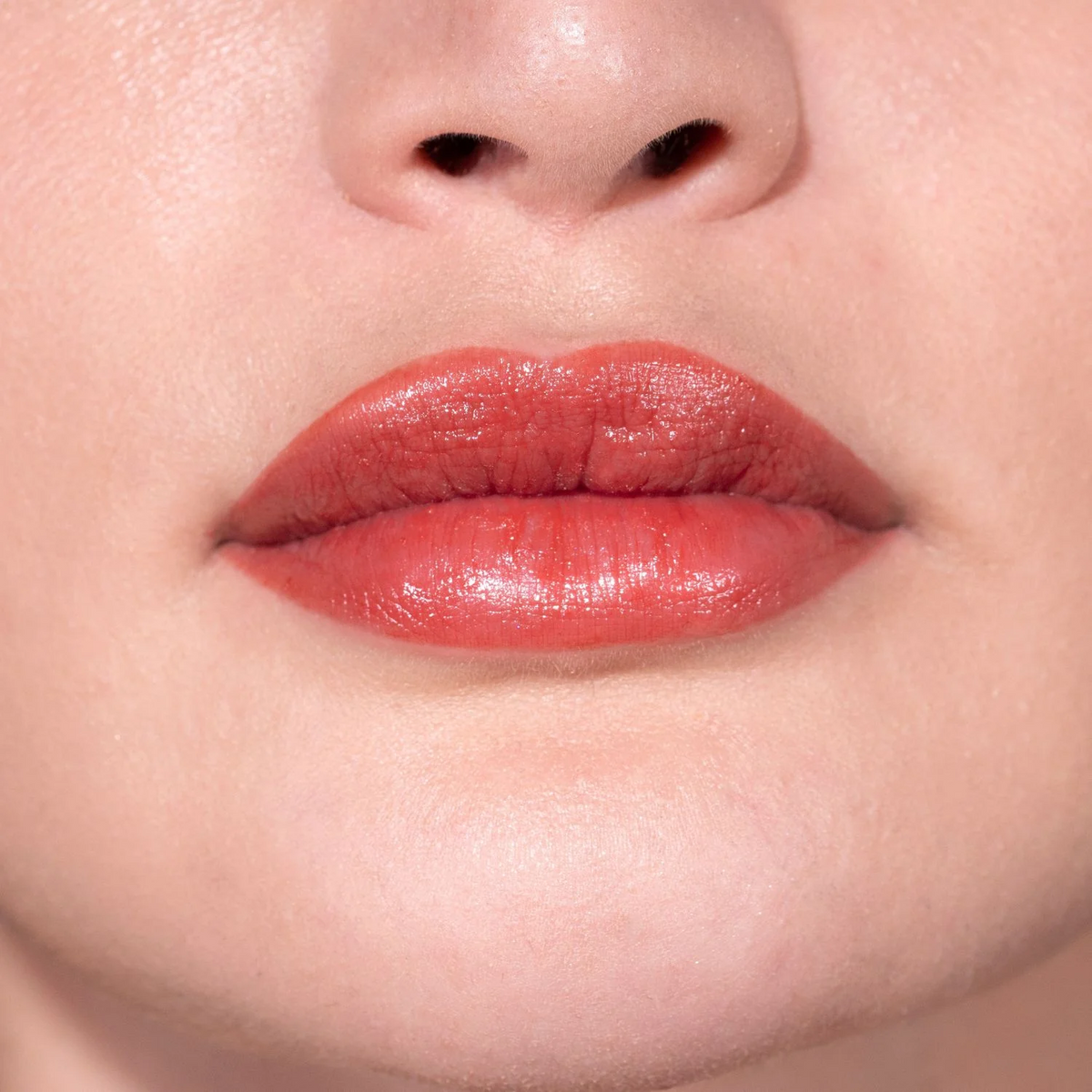Fantastick lipstick Poppy  - LH Cosmetics