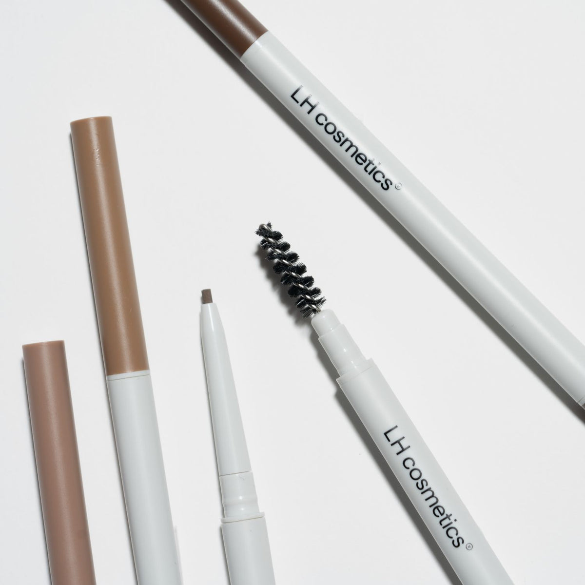 Infinity Brow pen Taupe - LH Cosmetics