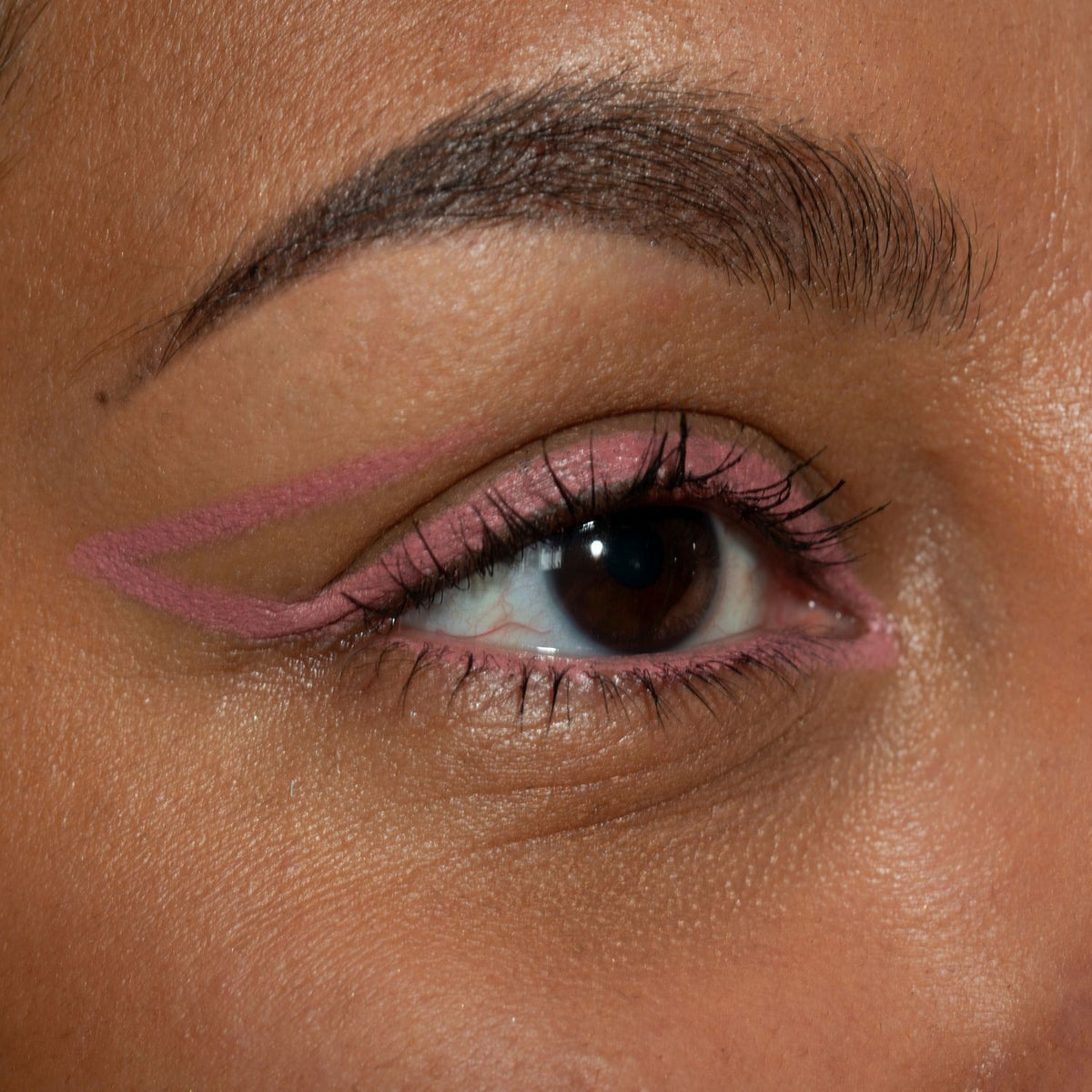 Soft Crayon - LH Cosmetics