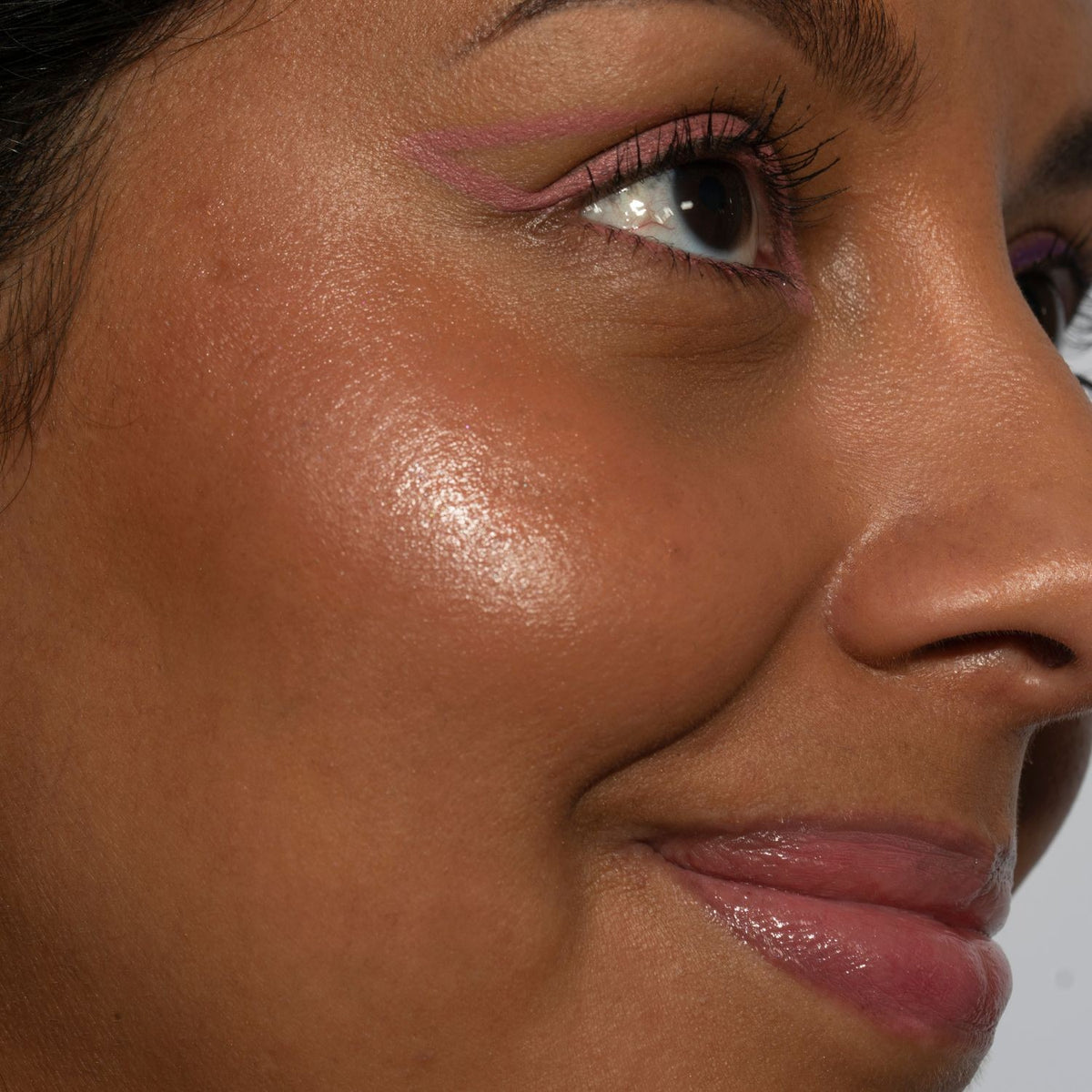 Shaping light Rose glow - LH Cosmetics
