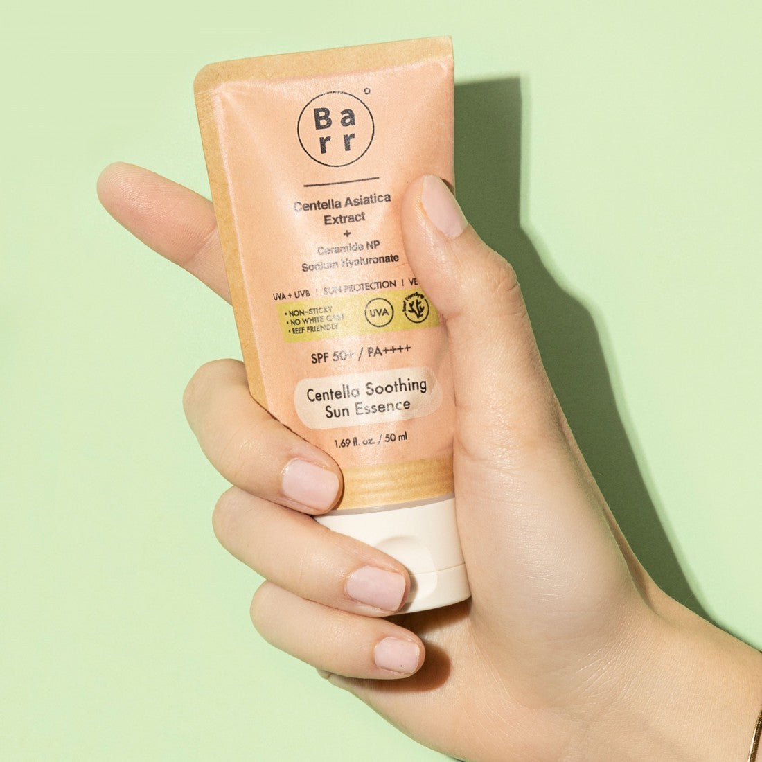Centella Soothing Sun Essence - Barr