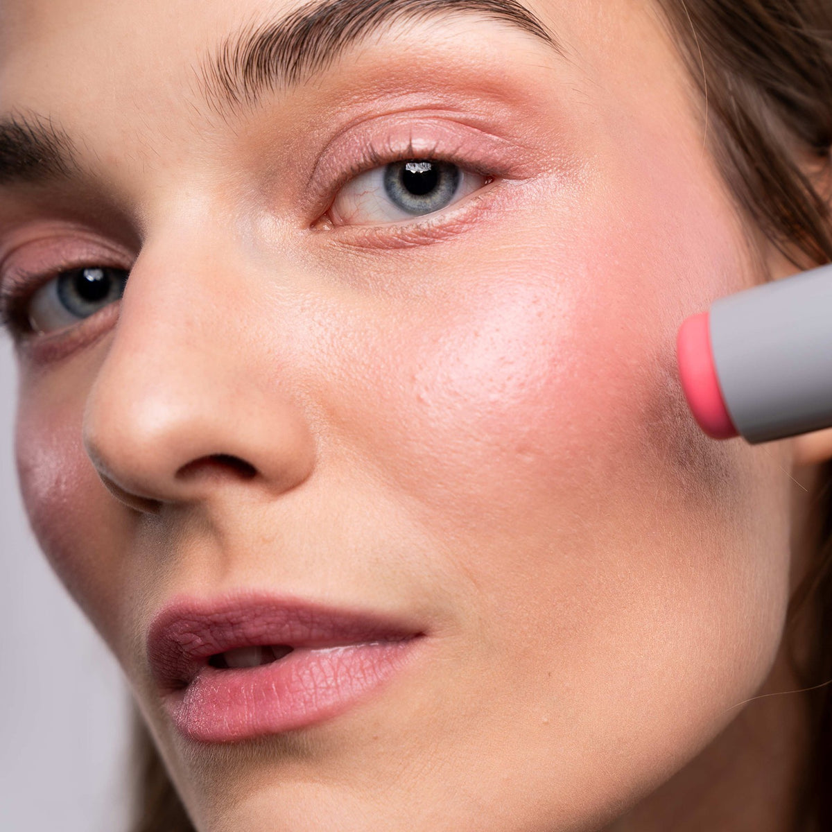 Artistick Blush Splash - LH Cosmetics