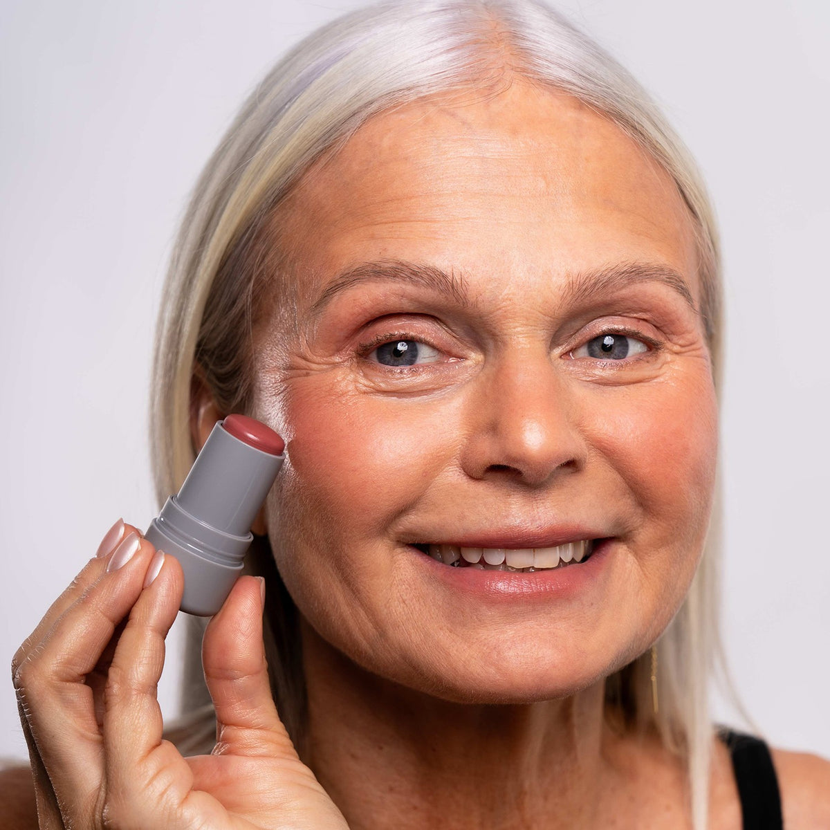 Artistick Blush Muse - LH Cosmetics