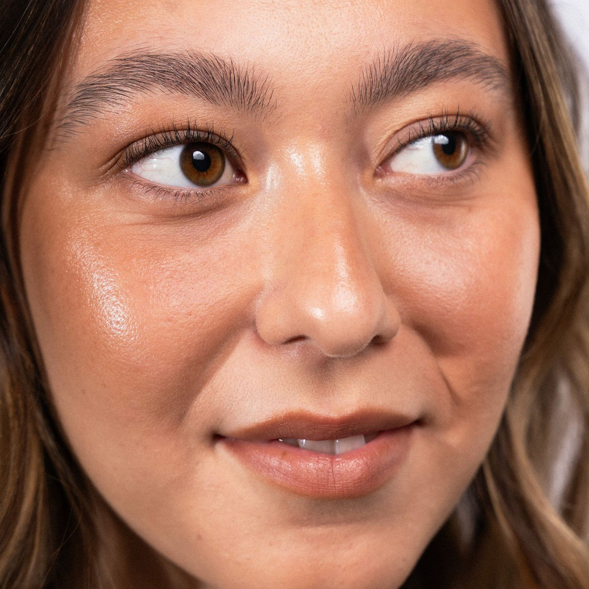 Artistick Bronzer Buff - LH Cosmetics
