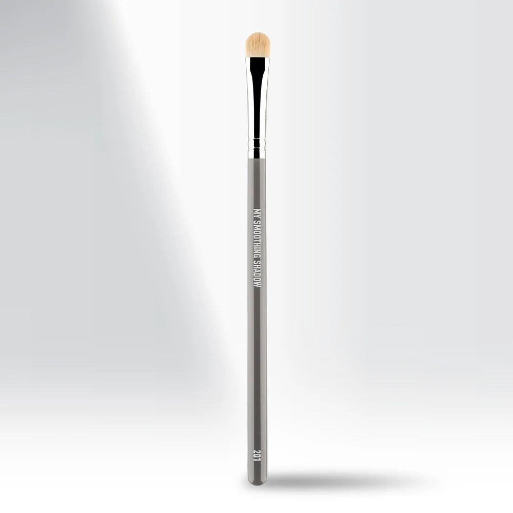 201 - MY SMOOTHING SHADOW - MYKITCO