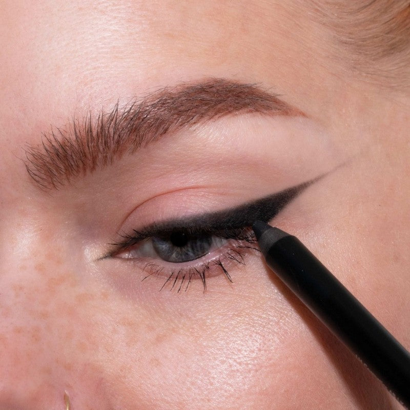 Black Crayon - LH Cosmetics
