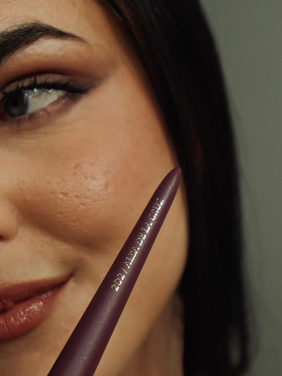 202 - Brocha corte angular mediana - IBbrushes x Alba de la Cruz