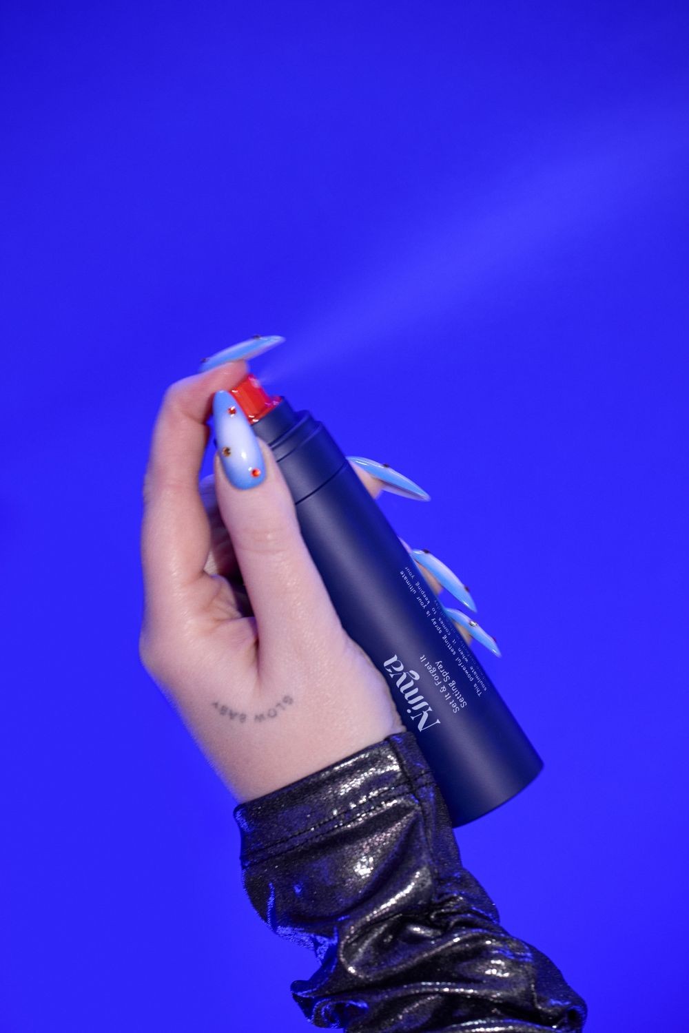 SET IT & FORGET IT SETTING SPRAY - NIMYA BY NIKKIETUTORIALS