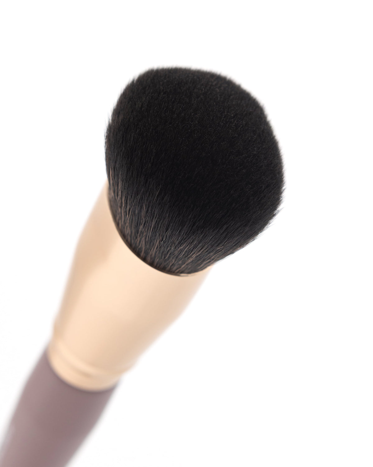 027 Brocha para base y bronzer - IBbrushes x Saigu