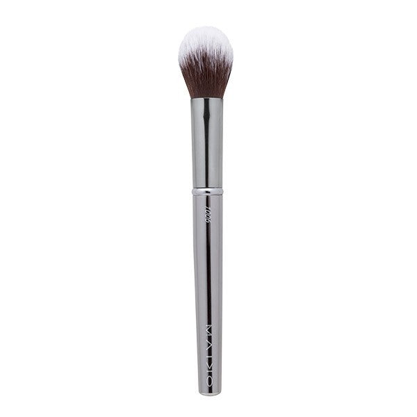 Luxury Grey 1006 Brocha para iluminador - Maiko
