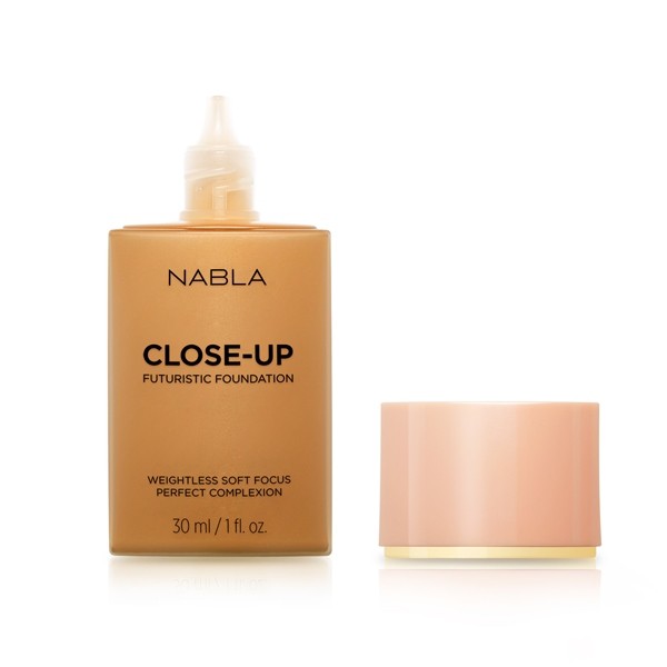 Close-Up Futuristic Foundation T30 - Nabla